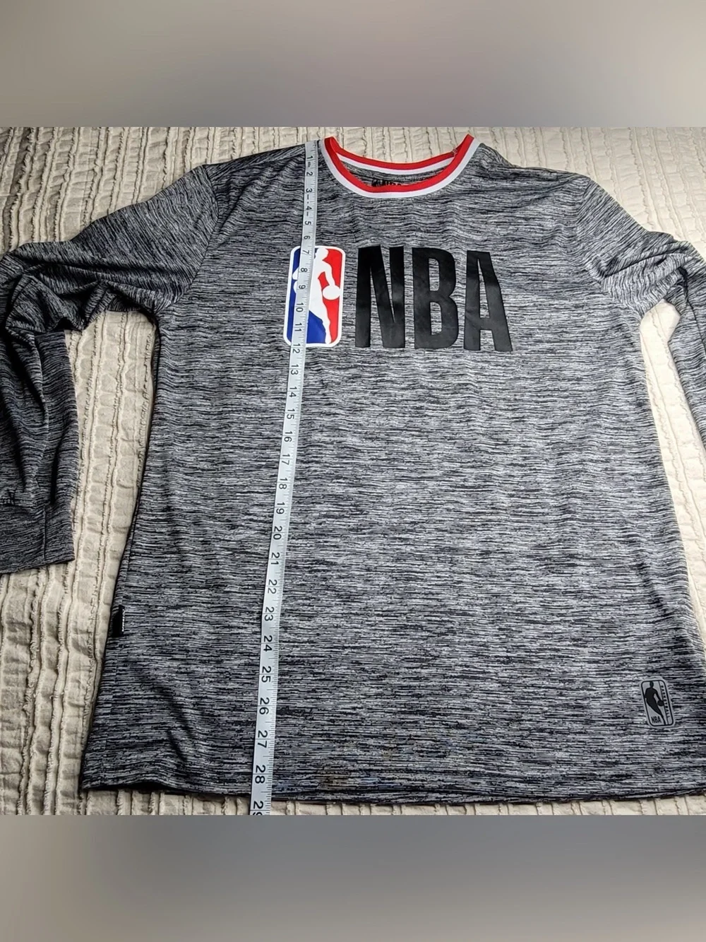 Men’s NBA Long Sleeve Dri-Fit Shirt – Medium